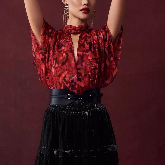 Black Leather Belt with Gold Buckle - Picture 6 of 7